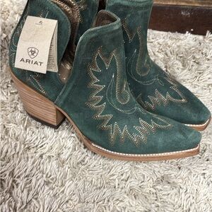 Ariat Women's Green Western Ankle Boots